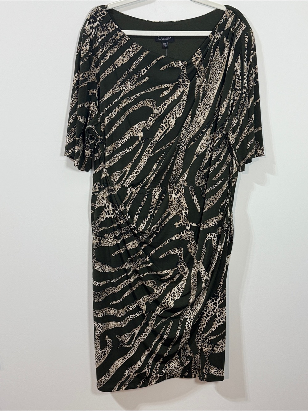 Connected Apparel Women’s Plus Size Olive & Animal Print Dress - Size 22W